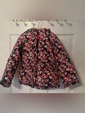 OshKosh B’gosh Girls Winter Coat Heart Print Size 3T Hooded Jacket